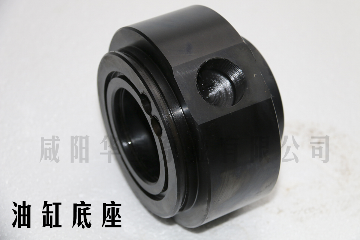 陶(táo)瓷柱塞泵(beng)油缸底座(zuo)