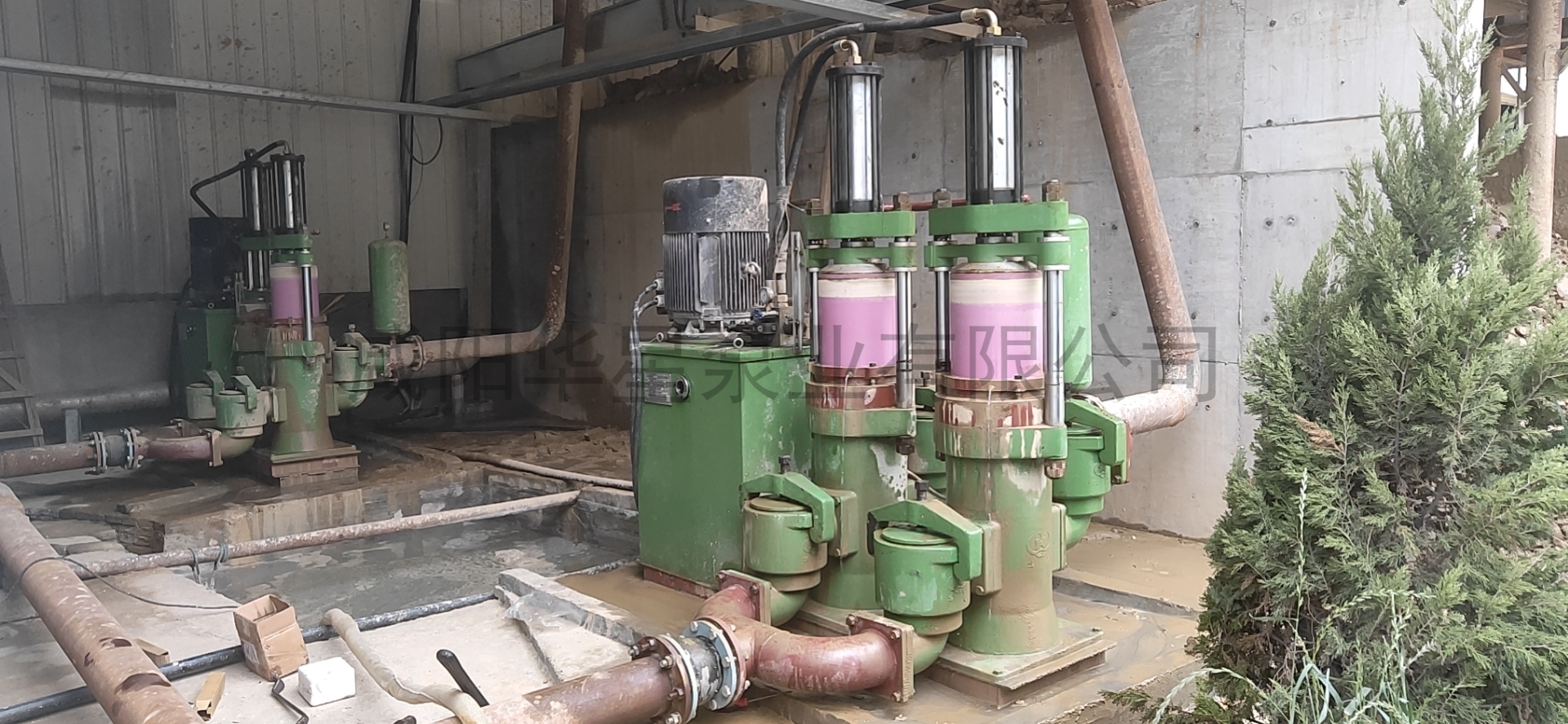 陶瓷(cí)柱塞泵(beng)處理洗(xǐ)沙污水(shui)現場圖(tú)片