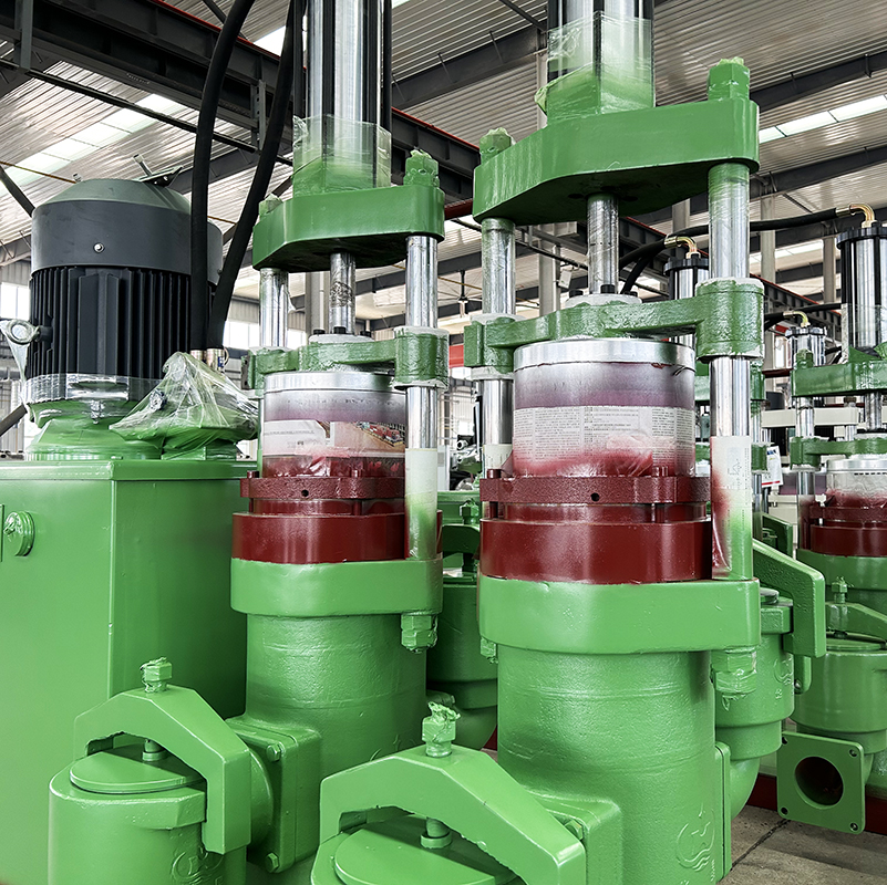 YB300-40柱塞(sāi)泥漿泵