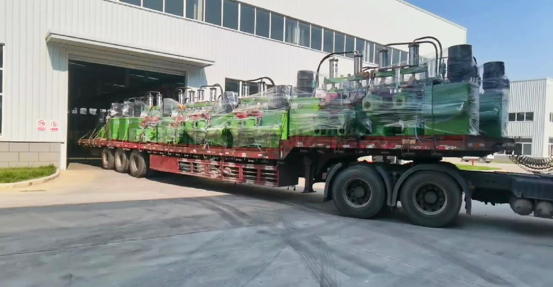 液(ye)壓陶瓷(cí)柱塞泵(bèng)發貨