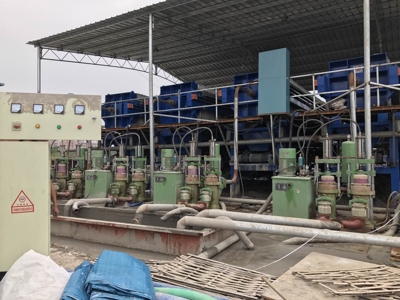 陶瓷柱(zhu)塞泵 陶瓷(cí)柱塞泵