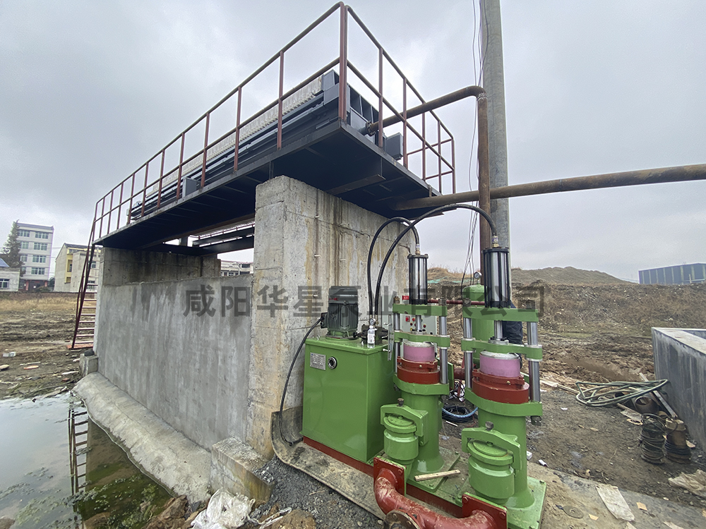 洗(xi)沙污水處(chu)理用陶瓷(ci)柱塞泵